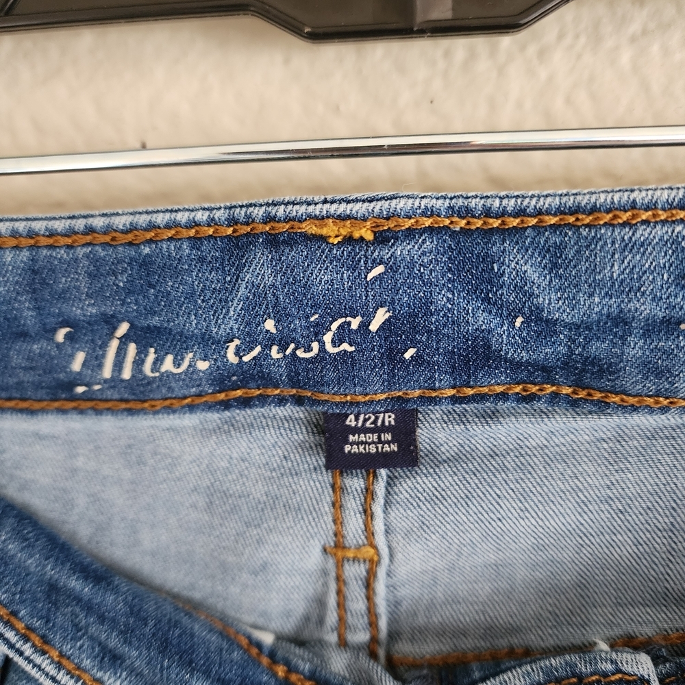 Universal Thread Light Blue Skinny Jeans - Picture 4 of 8